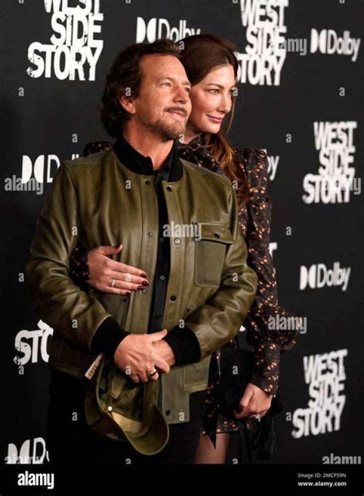 Eddie Vedder's Wife And Family Life: Uncovering The Love Story