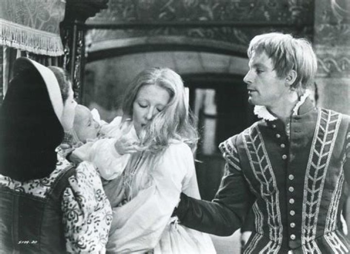 Enchanting On-Screen Duos: Vanessa Redgrave And Timothy Dalton