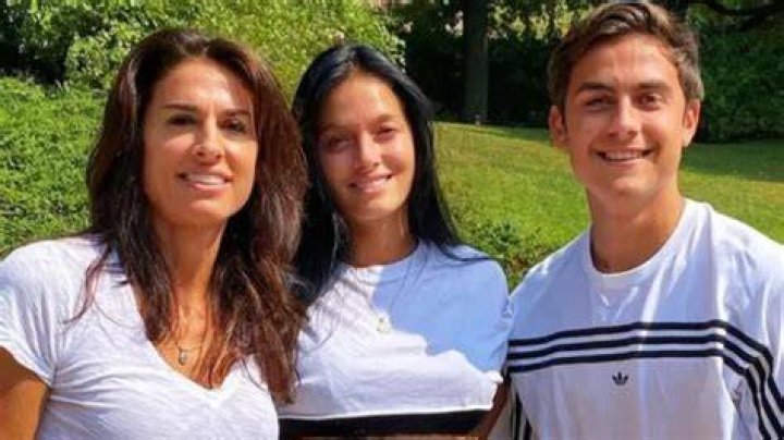 Gabriela Sabatini's Family Choices Explored ·