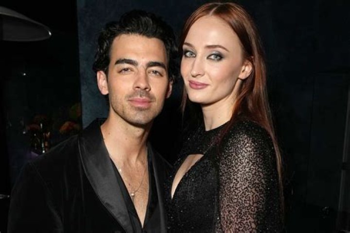 Joe Jonas ·