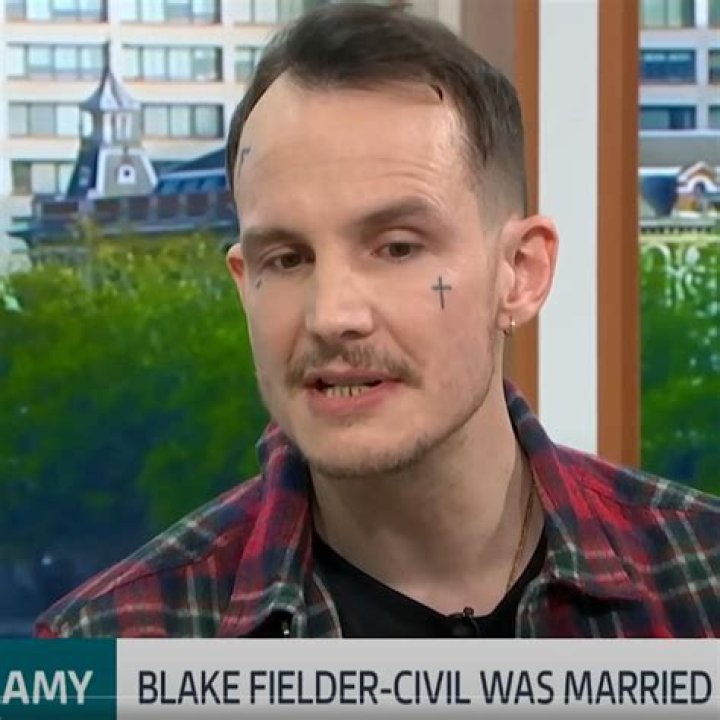 Meet The Blake Fielder-Civil Band: An Awe-Inspiring Group