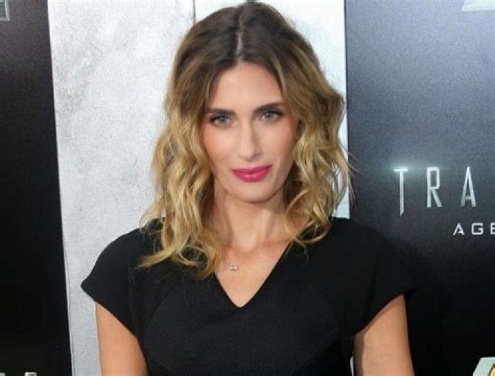 Rhea Durham Bio (Wiki) ·