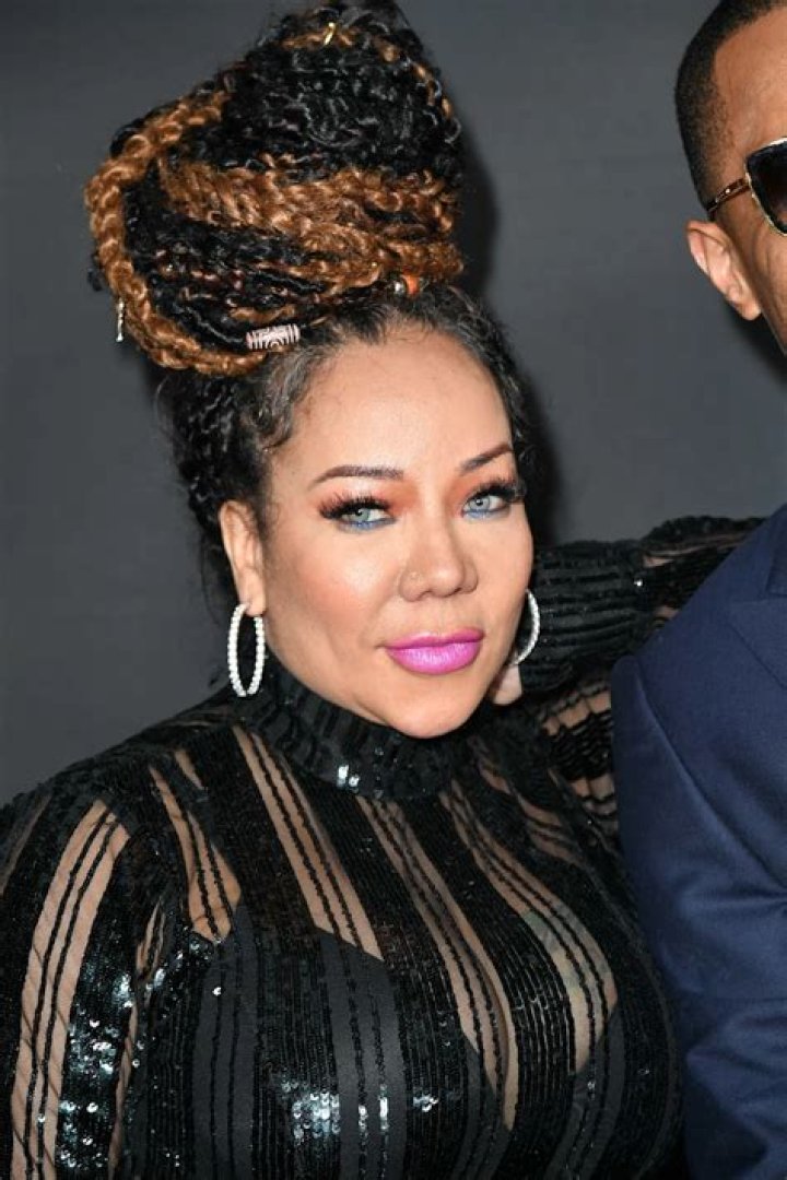 Tameka Harris ·