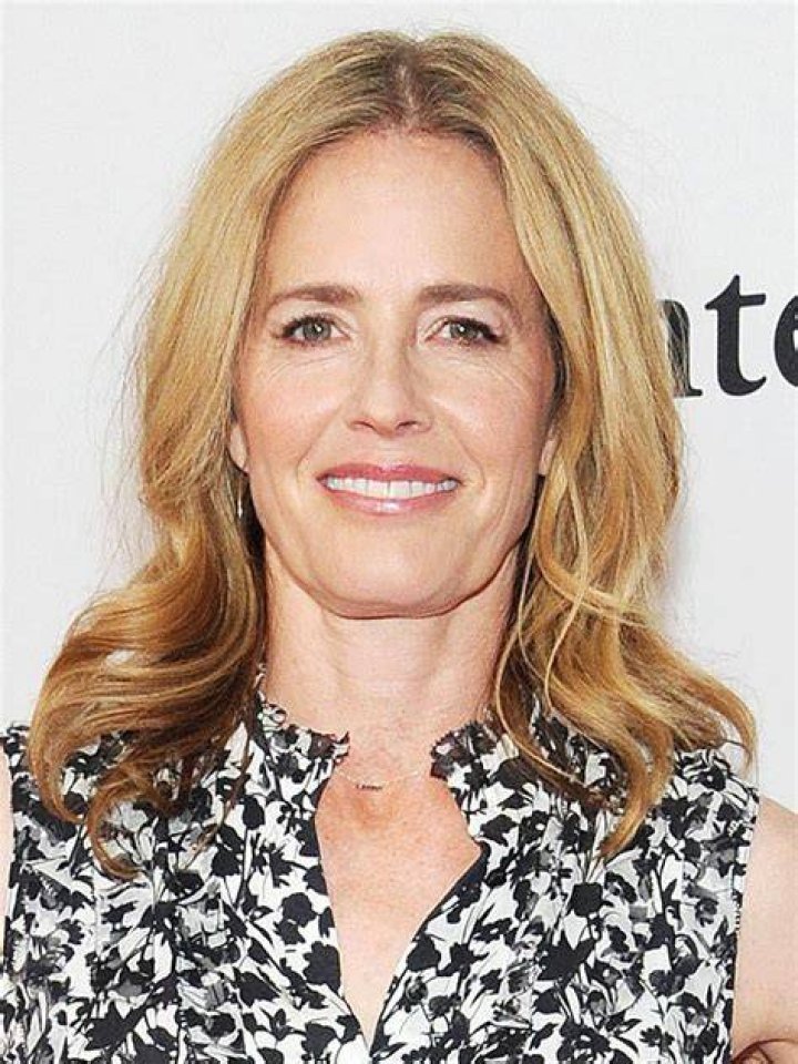 The Adorable Family Of Elisabeth Shue: Meet Her Children