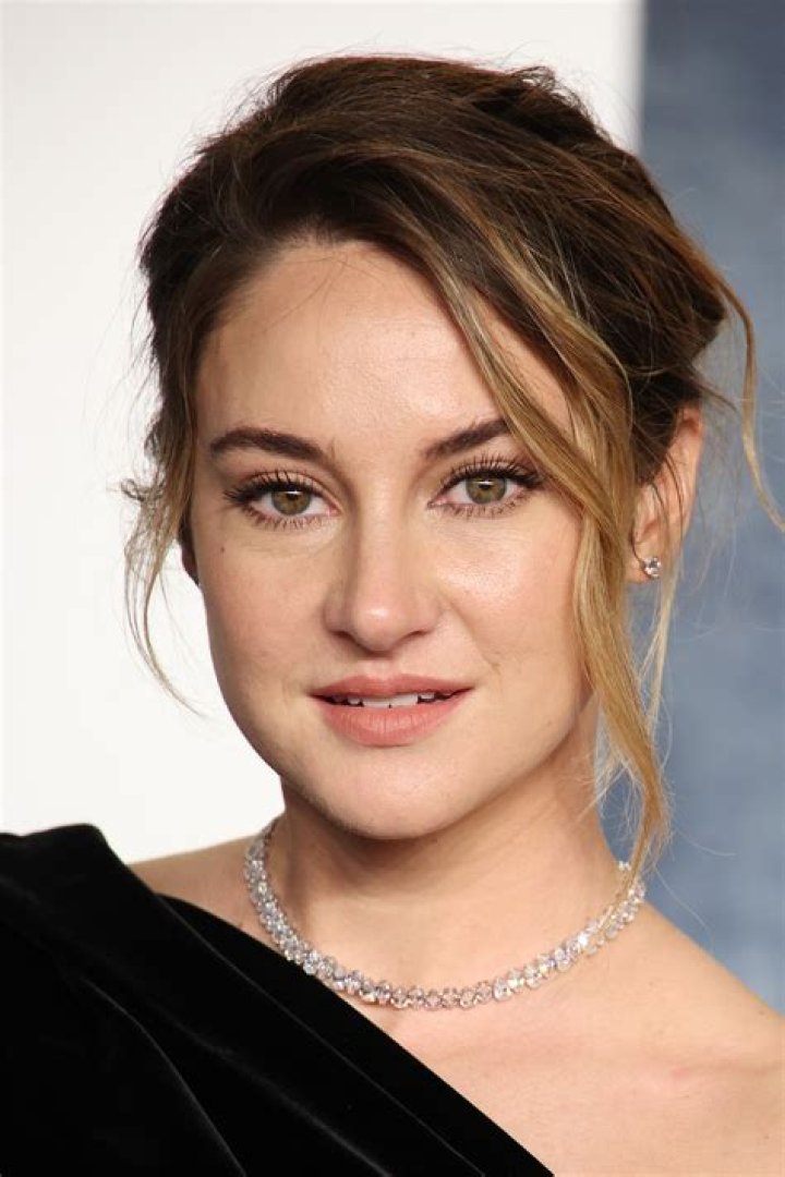 The Latest Scoop: Shailene Woodley's Pregnancy Rumors Explored