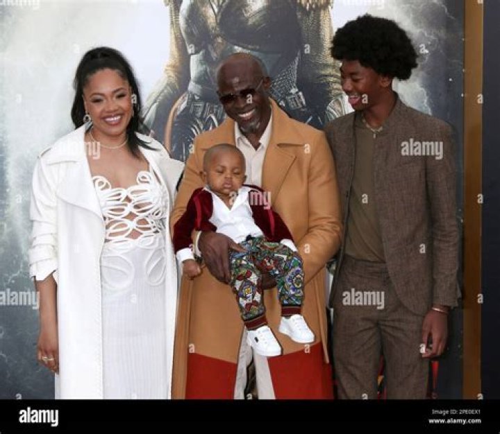 The Love Story Of Kimora Lee Simmons And Djimon Hounsou