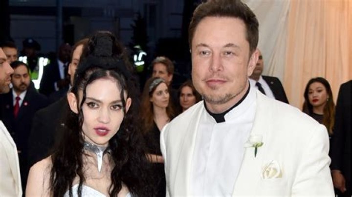 The Unbelievable Age Gap Between Grimes And Elon Musk