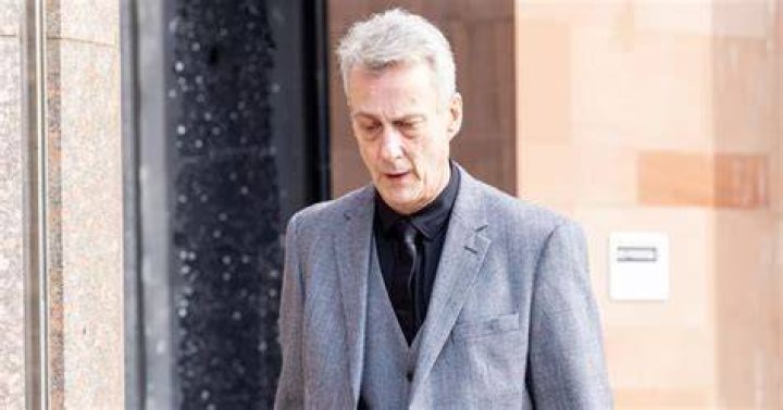 TV star gives evidence ·