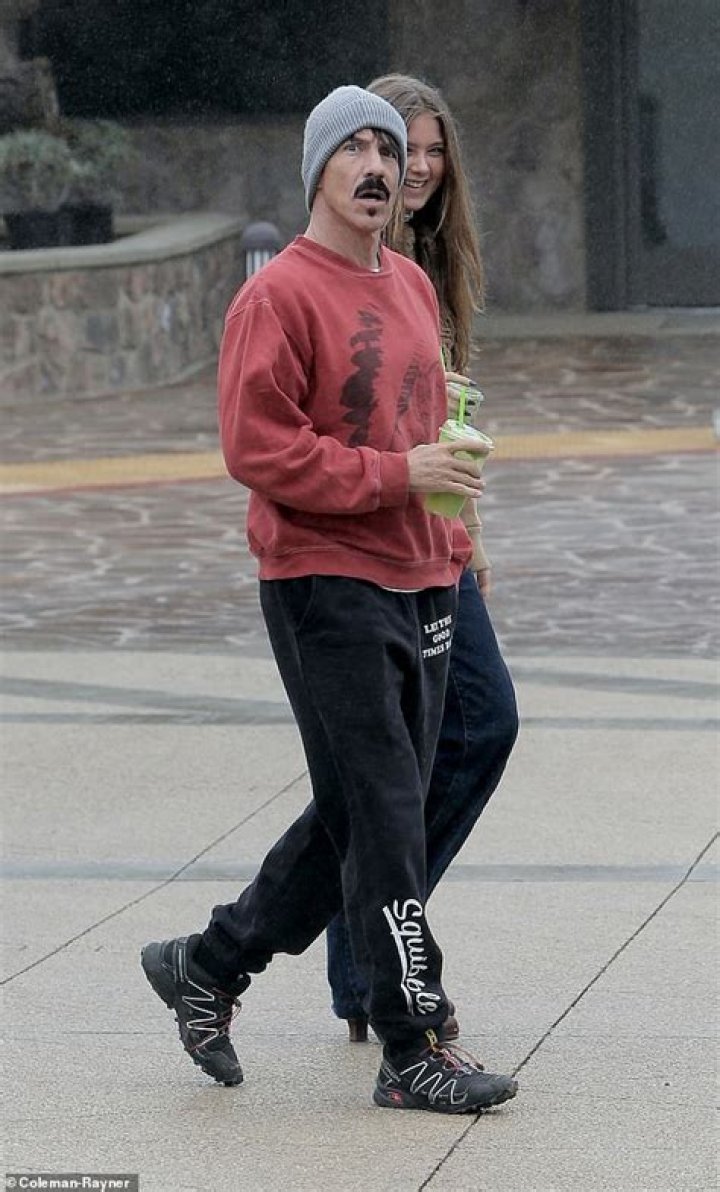 Who's The Beautiful Blonde Caught With Anthony Kiedis?